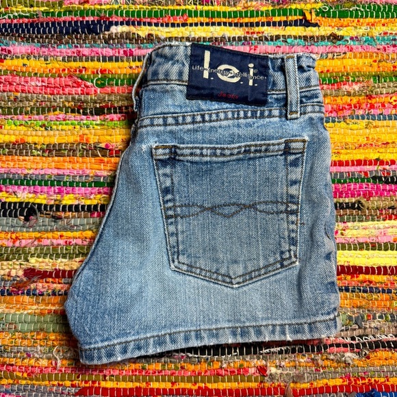 vintage y2k l.e.i. medium wash low rise denim shorts size 28 - Picture 1 of 4